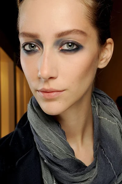 Look 19